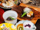 【朝食】囲炉裏の音で体が目覚める、やまゆりの宿らしい朝ごはんを