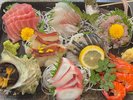 熱海の老舗提携の海鮮盛り(一例)その時期に応じた1番美味しいものを取り揃えてます♪