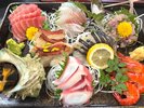 熱海の老舗提携の海鮮盛り(一例) その時期に応じた1番美味しいものを取り揃えてます♪