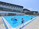 五色台展望プール(夏季のみ営業)9:00〜17:00(但し、12:00〜13:00は除く)《25mプール》