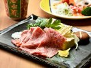 【火の物 献立例】厳選した道産黒毛和牛と季節野菜の火の物。季節によって様々な技法でご提供いたします
