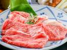 【特選和牛すき焼き会席】もも肉とロース肉を合わせてお一人様150gをご用意!すき焼きで食べ比べてみて♪
