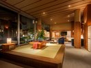 ラウンジ