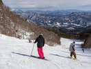 当ホテルから好アクセス。ノルン水上スキー場でパウダースノーを体験してください!
