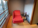 【413】お部屋にヒーリングストーンファニチャー(岩盤チェアー)を配置しました。