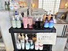 大浴場にシャンプーバイキングを設置しました。