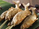 川魚の串焼き