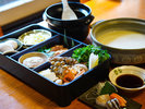 【田舎どりの水炊き】<冬季限定>中札内名産田舎どりを堪能!甘味とコクのあるジューシーな肉質♪