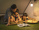 【トトノイ】キャンプ誌をはじめ、お子様と一緒に楽しめる本も揃えております。