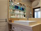 洗面台/和室14.5畳+檜風呂付客室