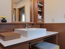 洗面台*別邸つきの里/風または水の音