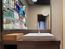 洗面台*和室14.5畳+信楽焼露天風呂付客室