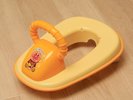 【お子様用トイレ補助便座】ご希望の方はフロントまでお申し付けください