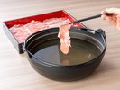 【豚しゃぶ】日替わりで豚しゃぶか鯛しゃぶの提供です
