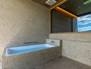 MARINA SUITE_�o�X���[��