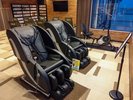 マッサージチェアを設置致しました。ぜひご利用くださいませ。