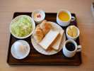 ◆洋食(一例)4種類のパンをご用意しております。コーヒーと一緒にどうぞ☆彡