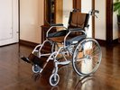 *車いす:ご使用の際はお気軽にお声がけください。※数に限りがございます