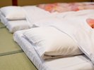 *和室10畳:大人気の西川MuAtsu布団を採用!快適な睡眠をご提供<客室イメージ>