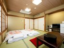 *和室10畳:定員人数5名様まで可能!グループ旅行に最適な客室です。<客室イメージ>
