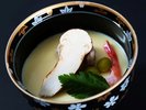 秋の味覚の王様「松茸」を添えた茶碗蒸し
