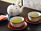 お部屋でひと息つけるよう、日本茶をご用意。旅の合間に、ほっと安らぐ一服をどうぞ