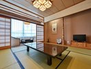 【和室】関門海峡を望む風情感じる客室
