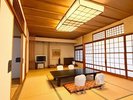 <本館・西棟>定員6名までのゆったり客室もございます。