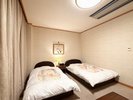 <別館・常磐苑>洋室ツイン。鉄筋造りのスタンダードタイプ。