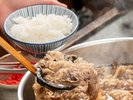 朝食は【和洋バイキング】岸権旅館名物「料理長特製 上州牛手作り牛丼」