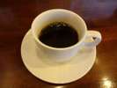 ロビーにてコーヒーのセルフサービスがございます。おくつろぎくださいませ。