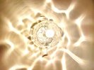 長屋門の部屋に水模様の照明。癒されます。