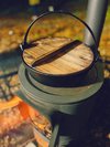 【冬の寒さを忘れさせる薪ストーブを囲んで鍋を食べるプラン】