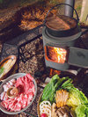 【冬の寒さを忘れさせる薪ストーブを囲んで鍋を食べるプラン】