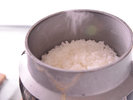 *【ご朝食】目の前で炊きあがるご飯は絶品!できたてホクホクの味と風味をお楽しみください。