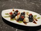 �ybar���j���[�z���b�c�A�����`�[�Y�ƃu���b�N�I���[�u�̃o�W���\�[�X