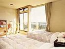 朝日差し込む広々TWルーム♪お友達同士でどうぞ!もちろんカップル様でも◎(2階)(室内禁煙テラス可)