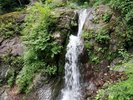 乙女の滝。滝が非常に特異な形をしていて、「ヒョングリ滝(跳ね滝)」と呼ばれています。