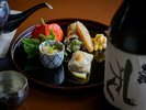 夏の八寸には、透き通るような綺麗な味わいが特徴の大吟醸酒「黒龍しずく」を合わせました。