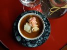 濃厚な蟹の旨味を感じる温物。冬の入り口、この季節のぴったりの一品です。