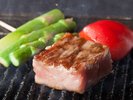 但馬牛サイコロステーキ
