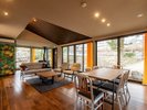 【ペットと泊まれる】Dog Friendly Villa_ダイニング