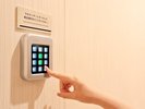 大浴場入口にはテンキーロック完備、安心してご利用いただけます。