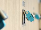 脱衣場には安心の鍵付きロッカーを完備しております。