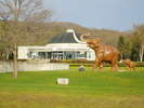 忠類ナウマン像記念館