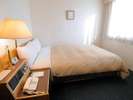 【セミダブル】ビジネス利用にもおすすめのお部屋です。