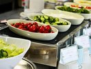 「ヘリテイジファーム」の新鮮な食材を使ったお料理をご提供します。