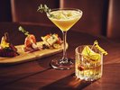 カフェ&バー「LOKAL HOUSE」