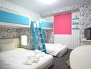 �O���[�v2�i�x�b�h���[��