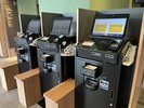 ◆チェックイン/チェックアウトはこちらの機械でスムーズに♪